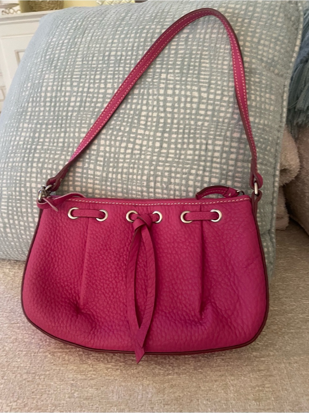 Women's Pink Shoulder Bag - Sleek Pebbled Leather Style, Dooney & Bourke